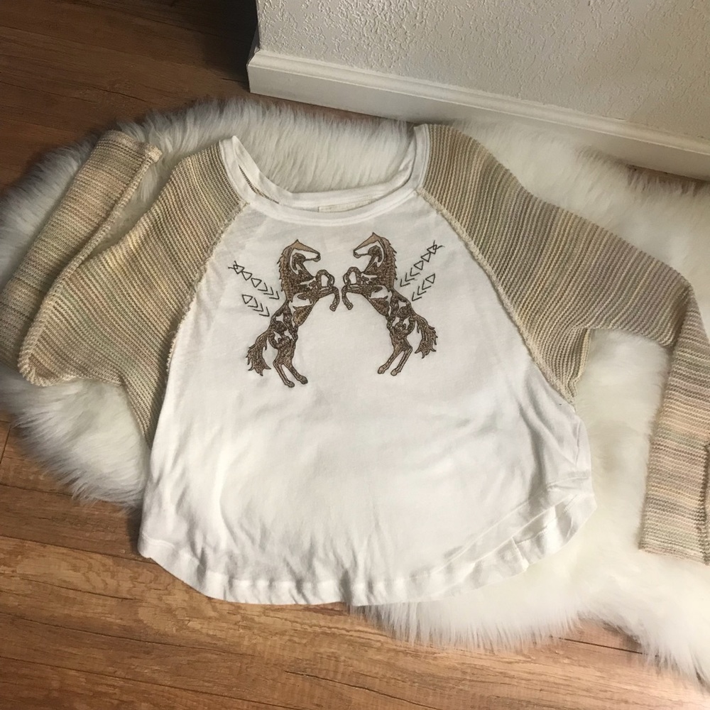 Free People crocheted sleeves tee XS